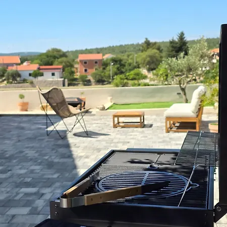 House Angelina דירה Kruševo