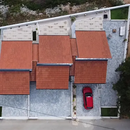 House Angelina דירה *