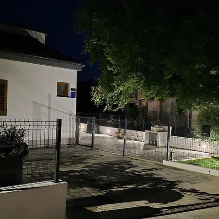 Apartment House Angelina *