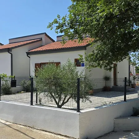 Apartment House Angelina *