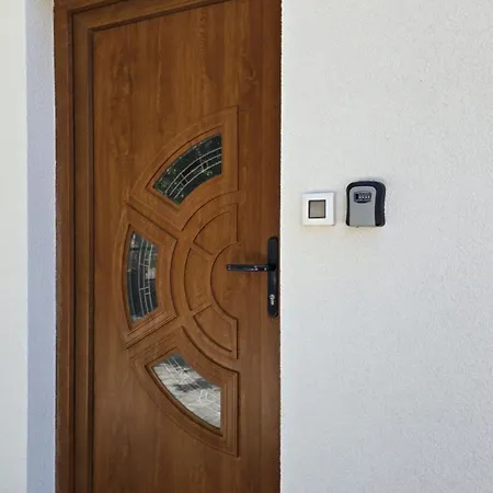 House Angelina Апартаменты Krusevo (Zadar)