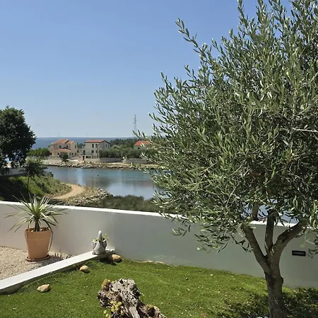 House Angelina * Kruševo