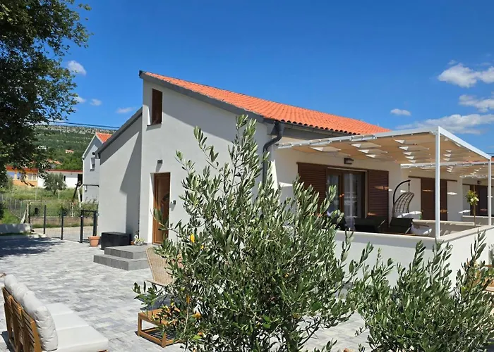 Apartman House Angelina Kruševo